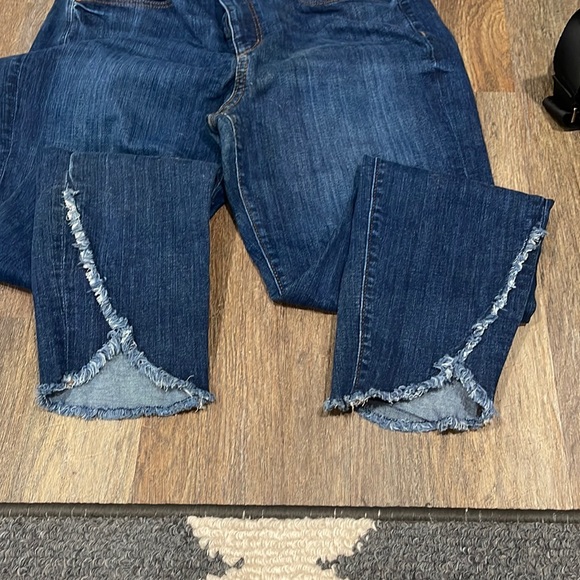 Loft tulip hem jeans - Picture 2 of 5